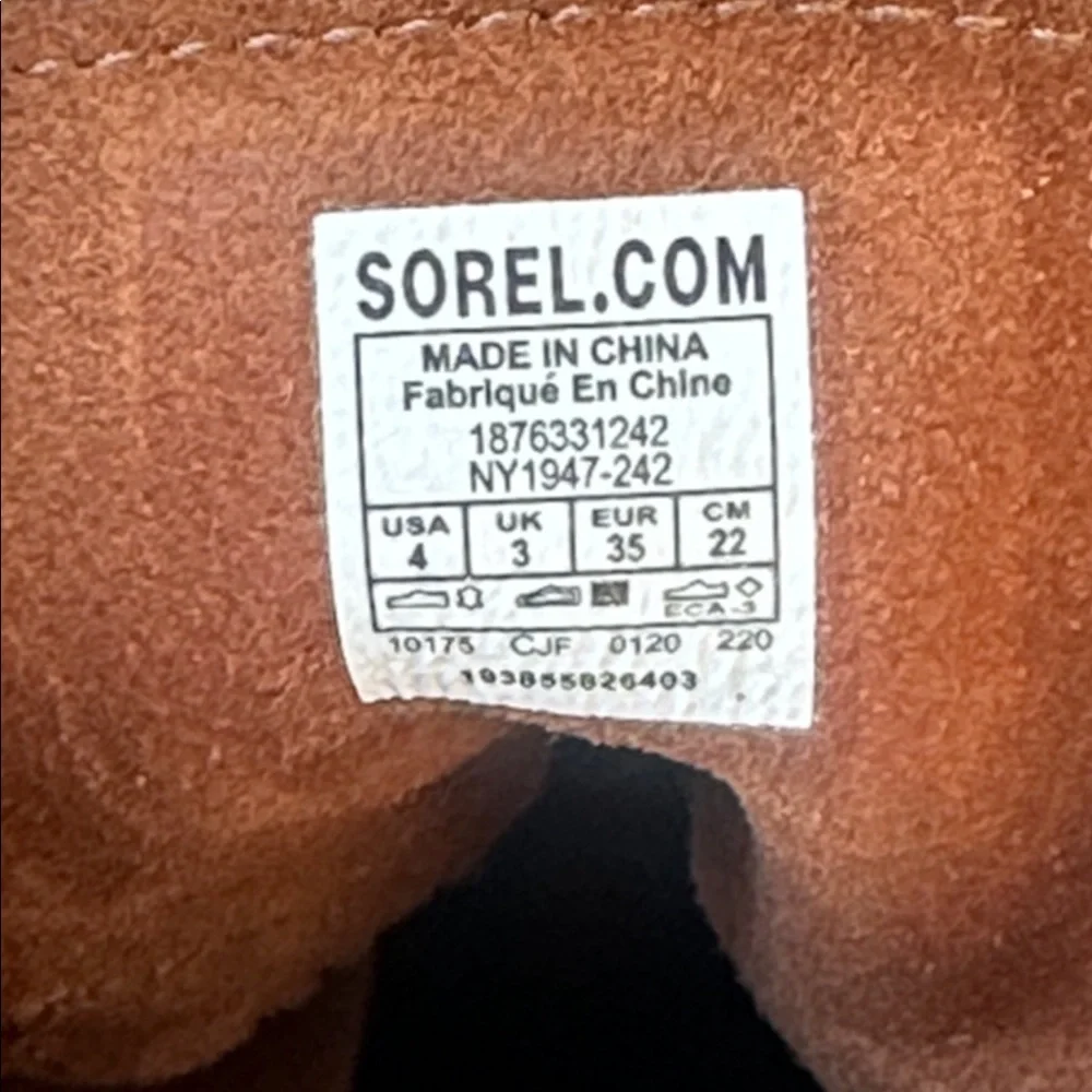 SOREL Kid's Joan of Arctic II Wedge Boot Suede Leather in Camel Tan Size 4